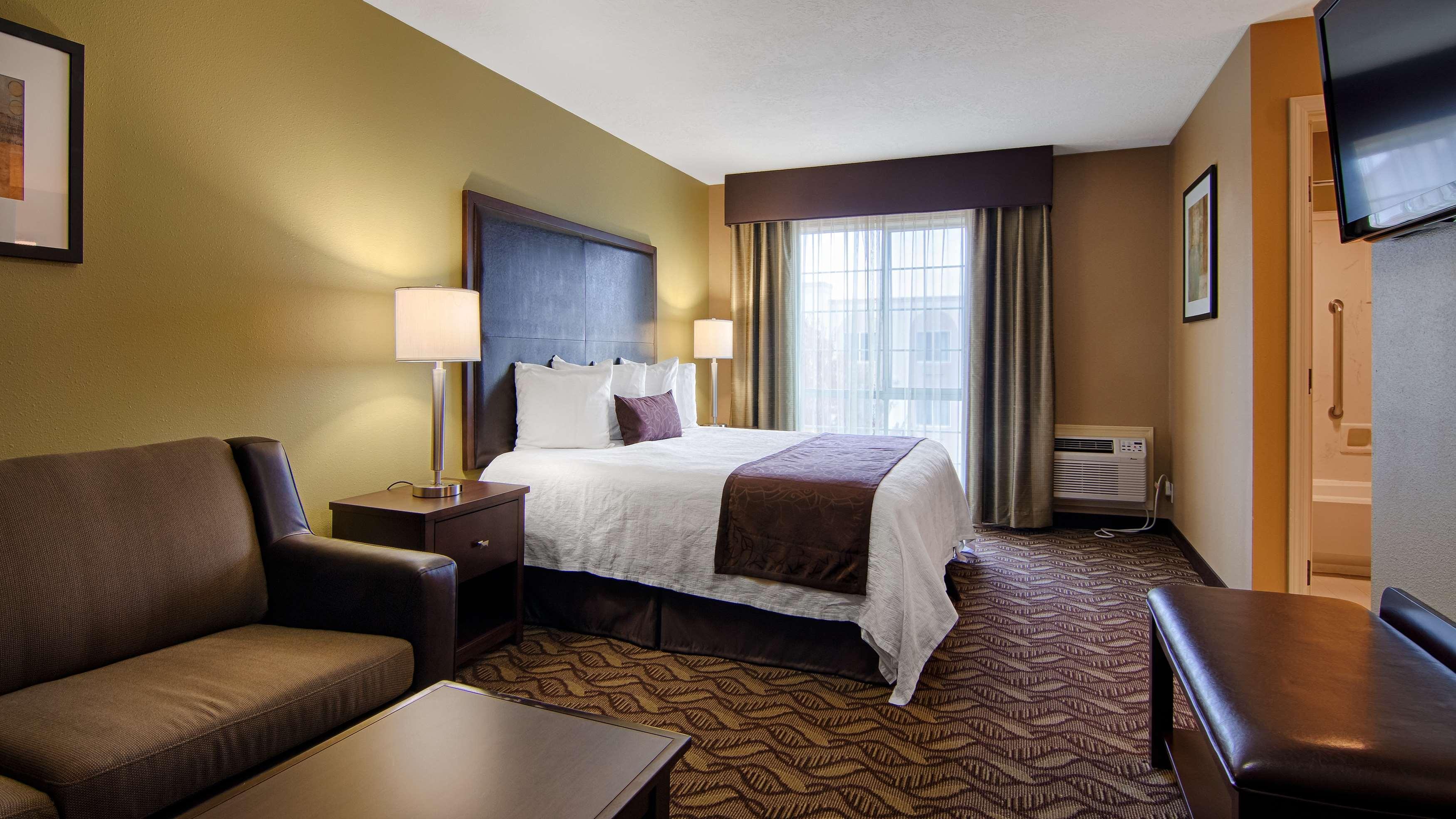 Best Western Plus Grand Manor Inn Springfield Exterior photo