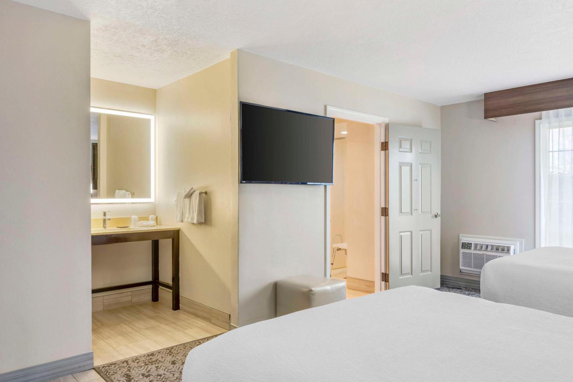 Best Western Plus Grand Manor Inn Springfield Exterior photo
